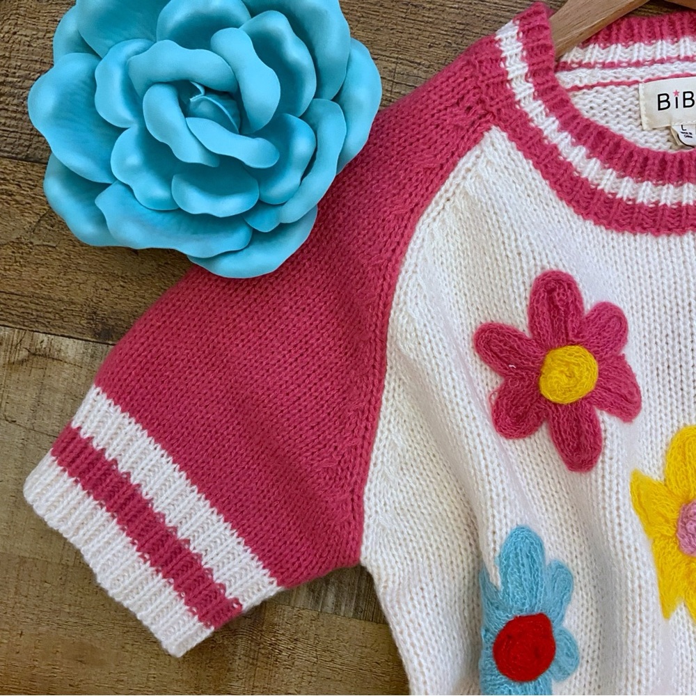 Sweater Short Sleeve Floral Varsity Sweater⭐️NWT Vibrant Flowers - Picture 7 of 14